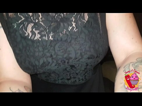 ❤️ Stepster Slutty wuxuu siyaa dharbaaxo iyo Isbaanish ️ Muqaal dabada %so.verhentai.ru ️❤